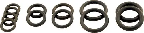 O-Ringe in verschiedenen Größen, hergestellt von Wolf, angeordnet in Gruppen auf einem weißen Hintergrund. Dienen als Dichtungen in hydraulischen Anwendungen.